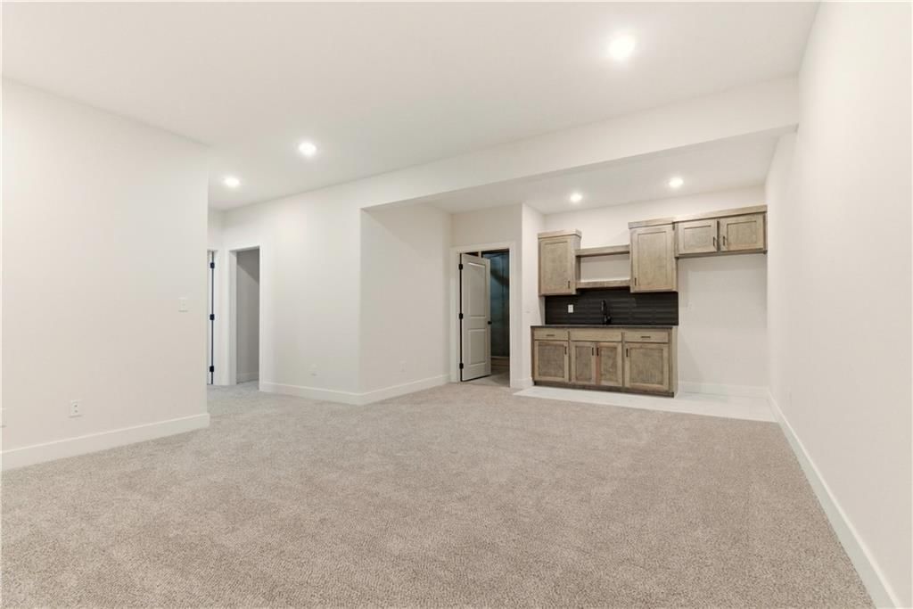 7900 SE Hoot Owl Street — photo 37