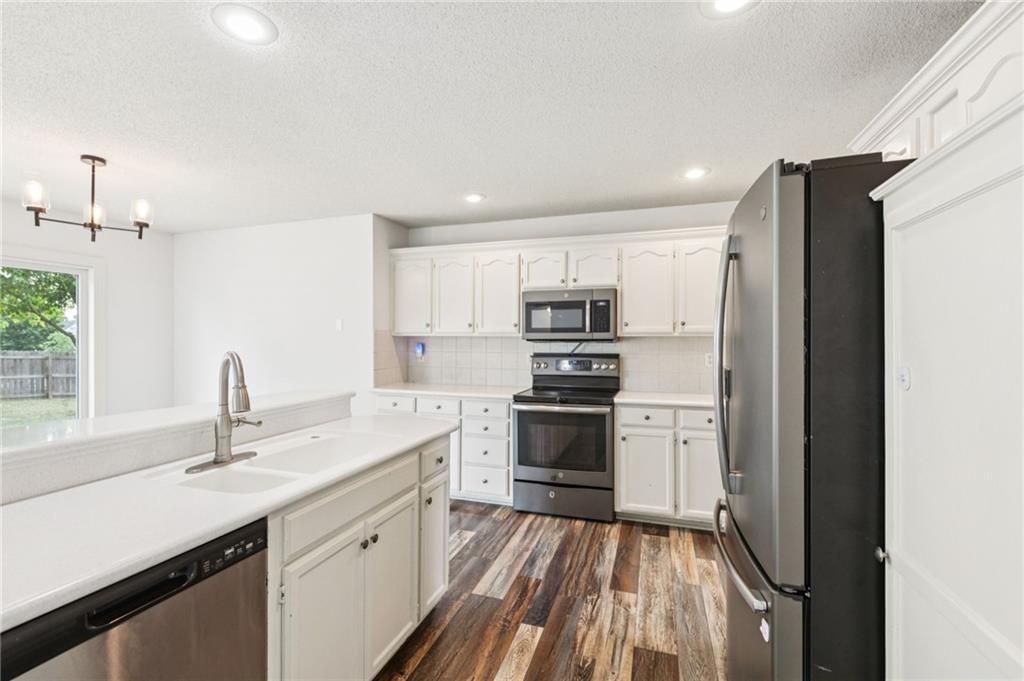 7417 N Wallace Avenue — photo 19