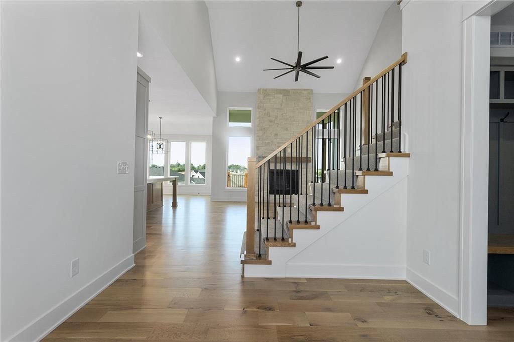 13703 Clover Court — photo 3