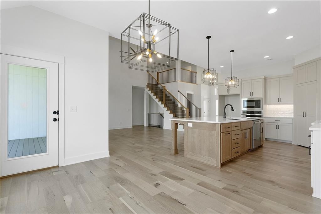 13703 Clover Court — photo 6