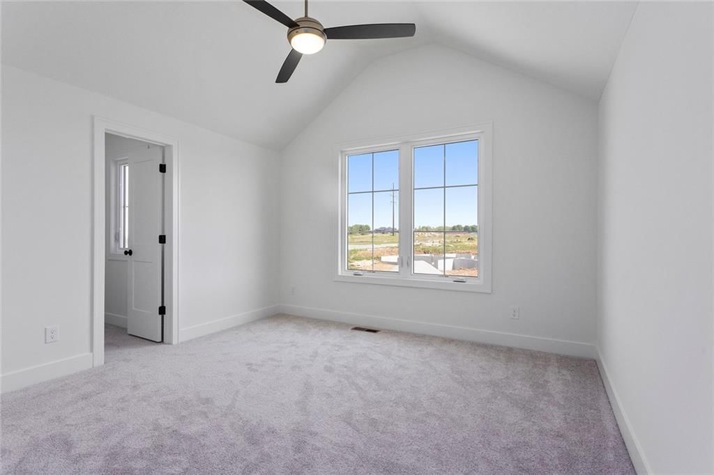13703 Clover Court — photo 35