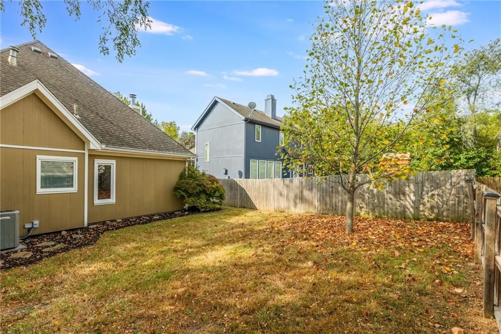 8714 NW 85th Terrace — photo 5