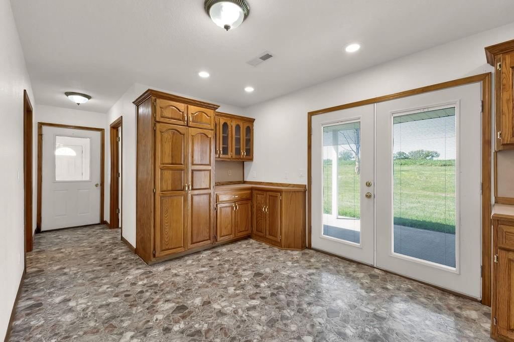 Photo 13 of 42 - 31733 151st Street