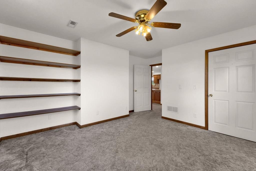 Photo 26 of 42 - 31733 151st Street
