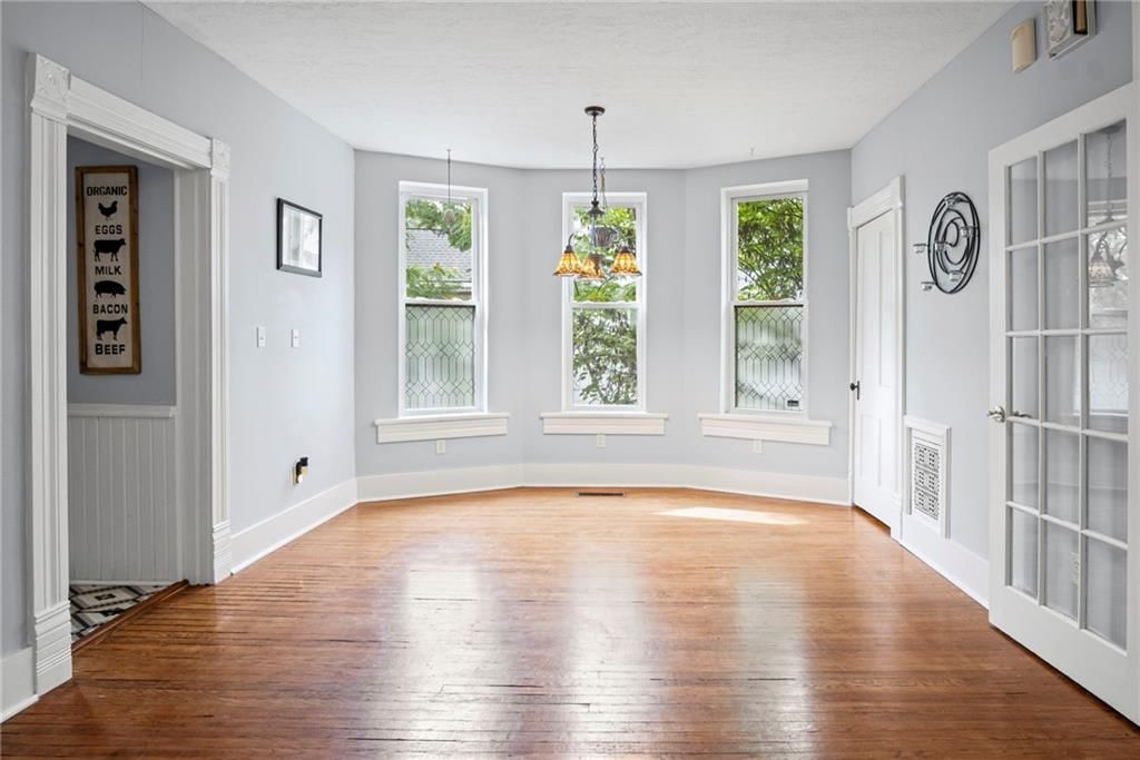307 S Pearl Street — photo 9