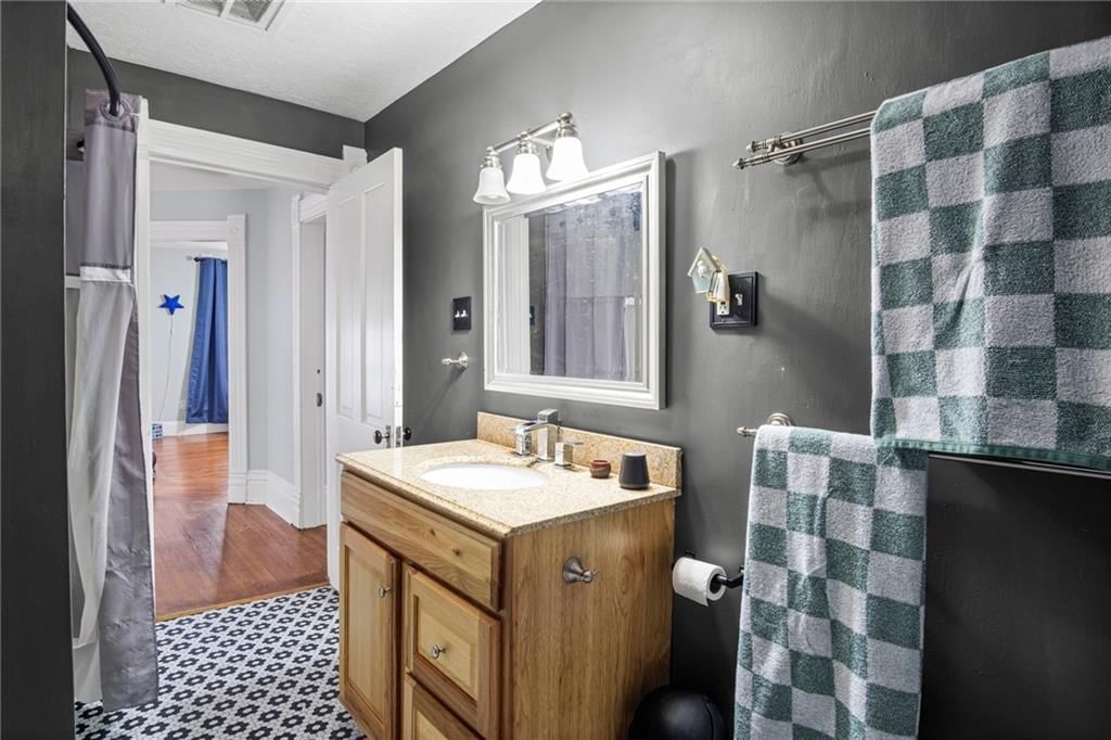 307 S Pearl Street — photo 19