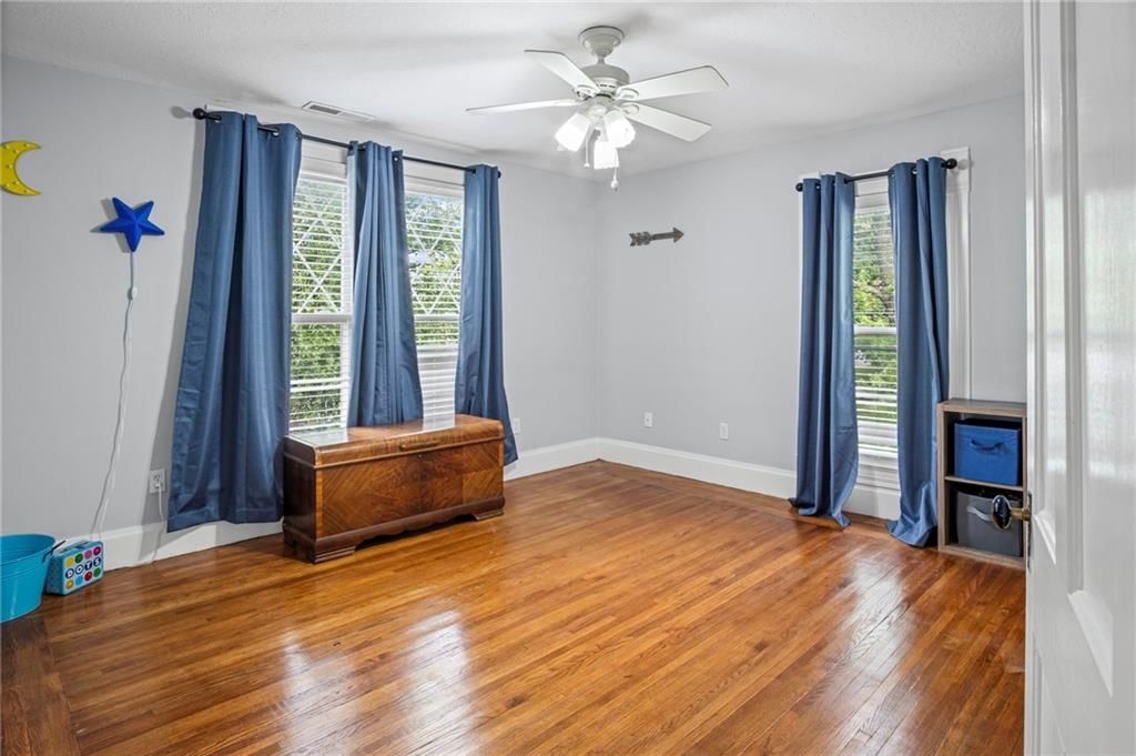 307 S Pearl Street — photo 24