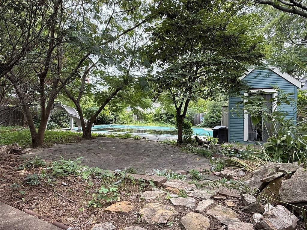 307 S Pearl Street — photo 29