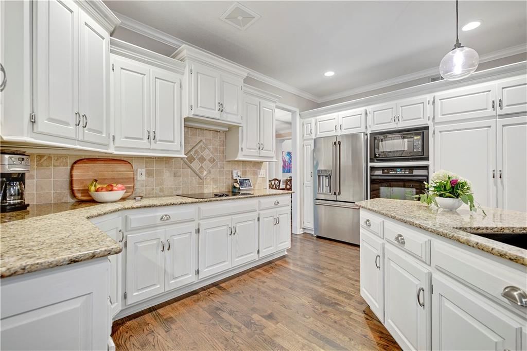 4512 W 139th Street — photo 13