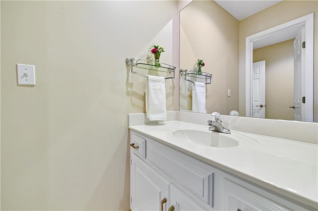 4512 W 139th Street — photo 36
