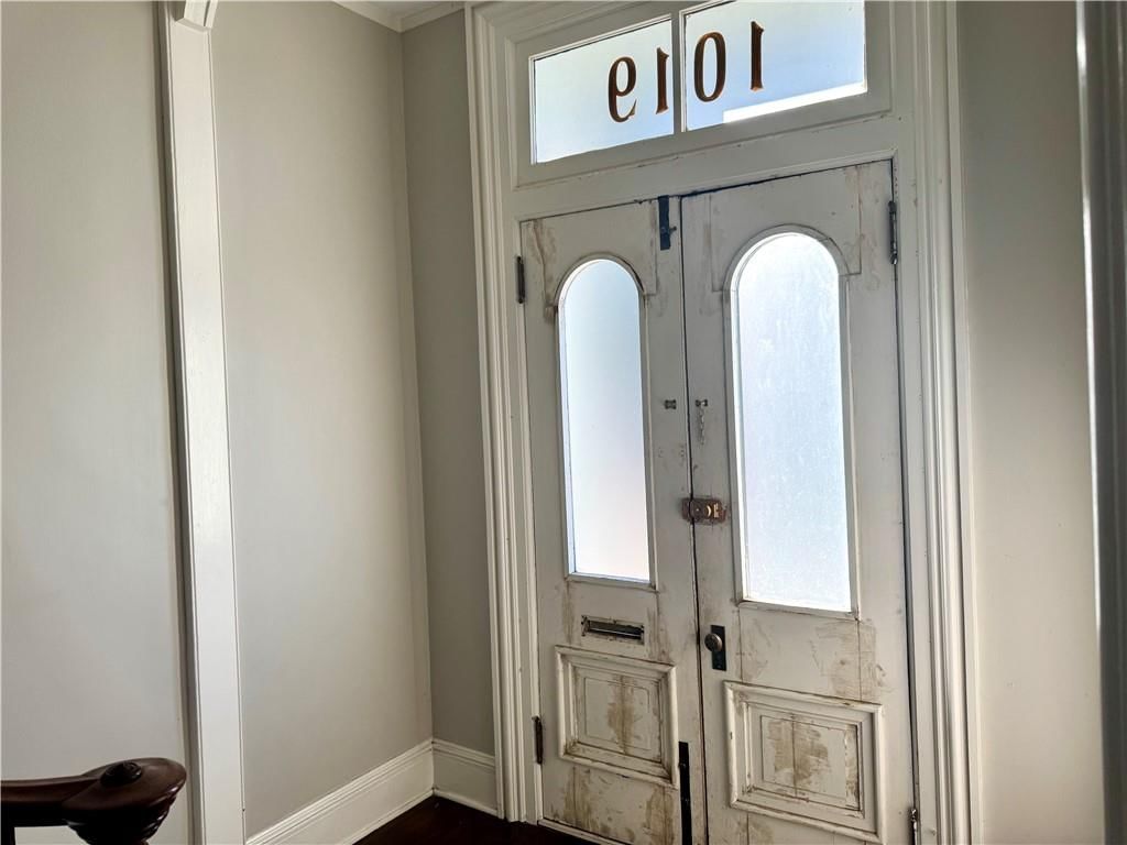 1019 Charles Street — photo 5