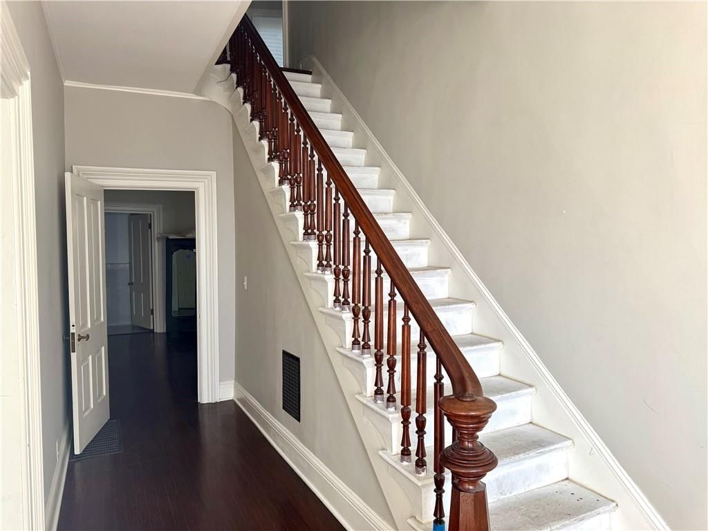 1019 Charles Street — photo 6
