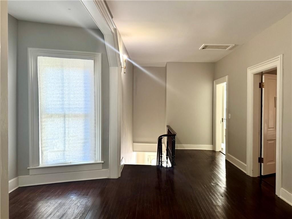 1019 Charles Street — photo 29