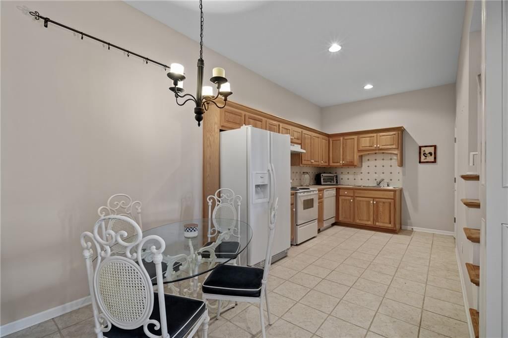 Photo 43 of 66 - 7708 Brook Lane Avenue
