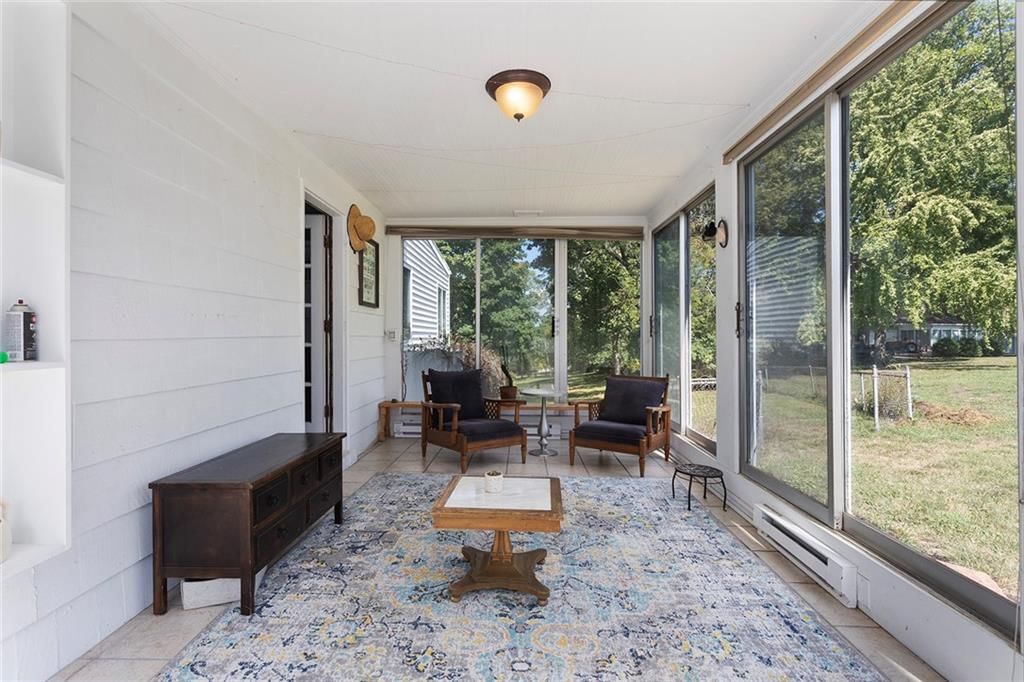 Photo 18 of 70 - 2204 NE 39TH Street