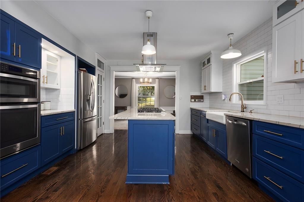 Photo 27 of 70 - 2204 NE 39TH Street