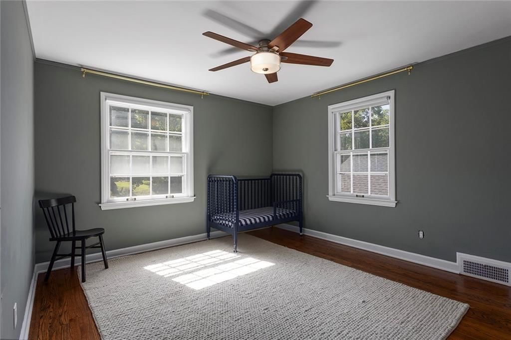Photo 36 of 70 - 2204 NE 39TH Street