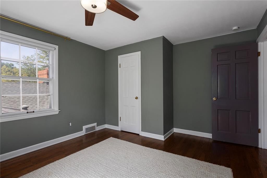 Photo 37 of 70 - 2204 NE 39TH Street