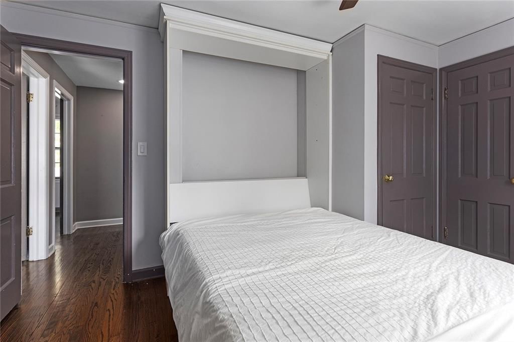 Photo 39 of 70 - 2204 NE 39TH Street
