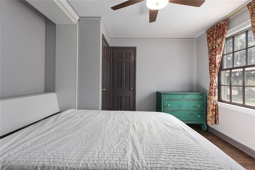Photo 40 of 70 - 2204 NE 39TH Street