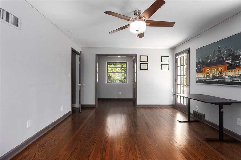 Photo 45 of 70 - 2204 NE 39TH Street