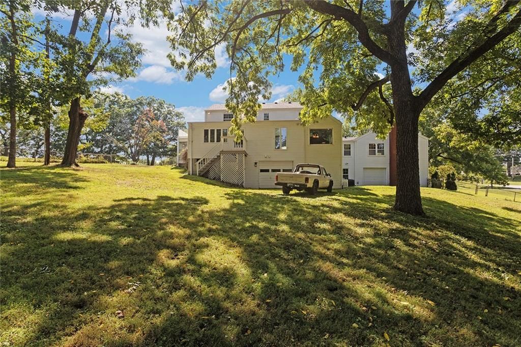 Photo 56 of 70 - 2204 NE 39TH Street