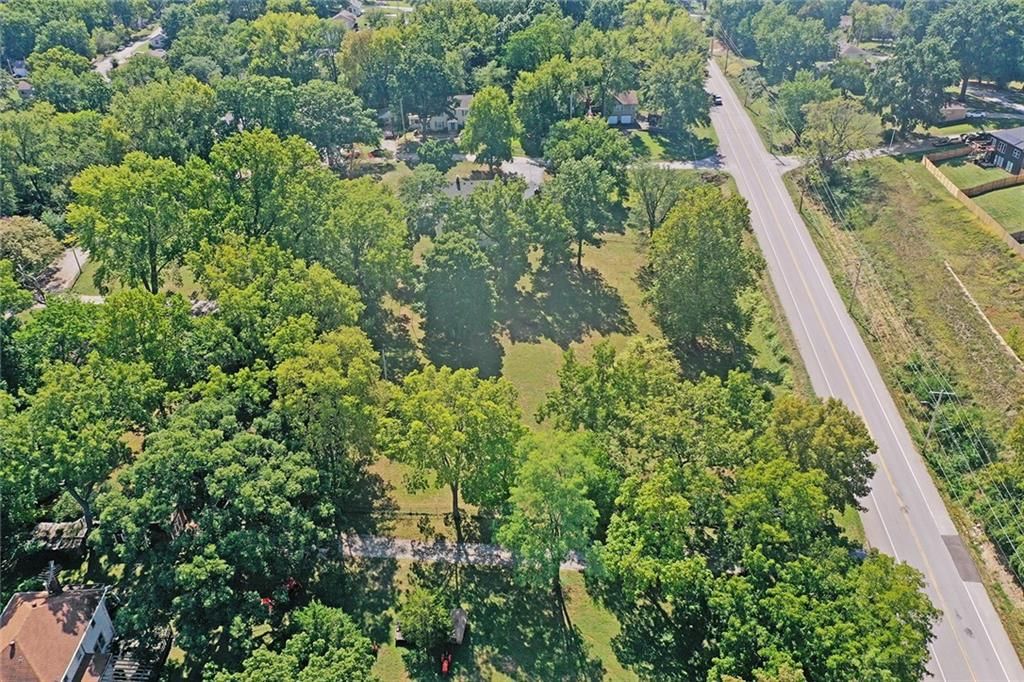 Photo 61 of 70 - 2204 NE 39TH Street