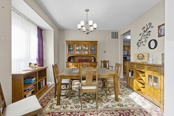 Photo 5 of 40 - 4912 NE 78th Street