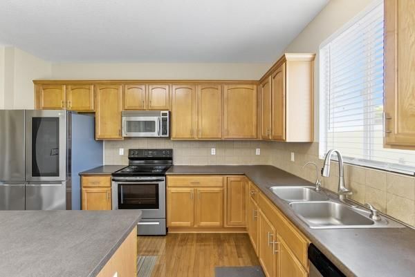 Photo 10 of 40 - 4912 NE 78th Street