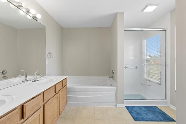 Photo 23 of 40 - 4912 NE 78th Street