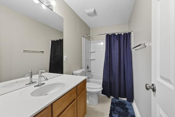 Photo 26 of 40 - 4912 NE 78th Street