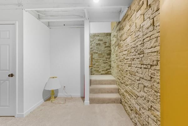 Photo 28 of 40 - 4912 NE 78th Street
