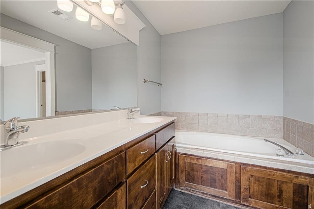 2908 Erie Park N/A — photo 12