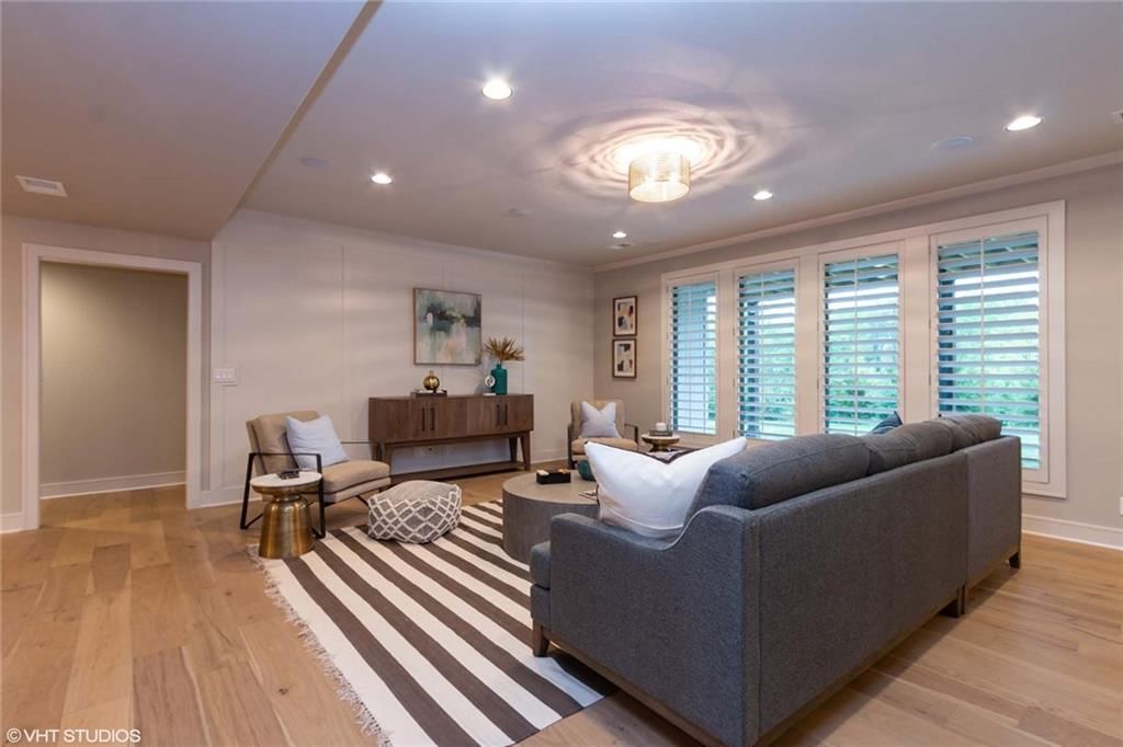 17016 Parkhill Street — photo 15