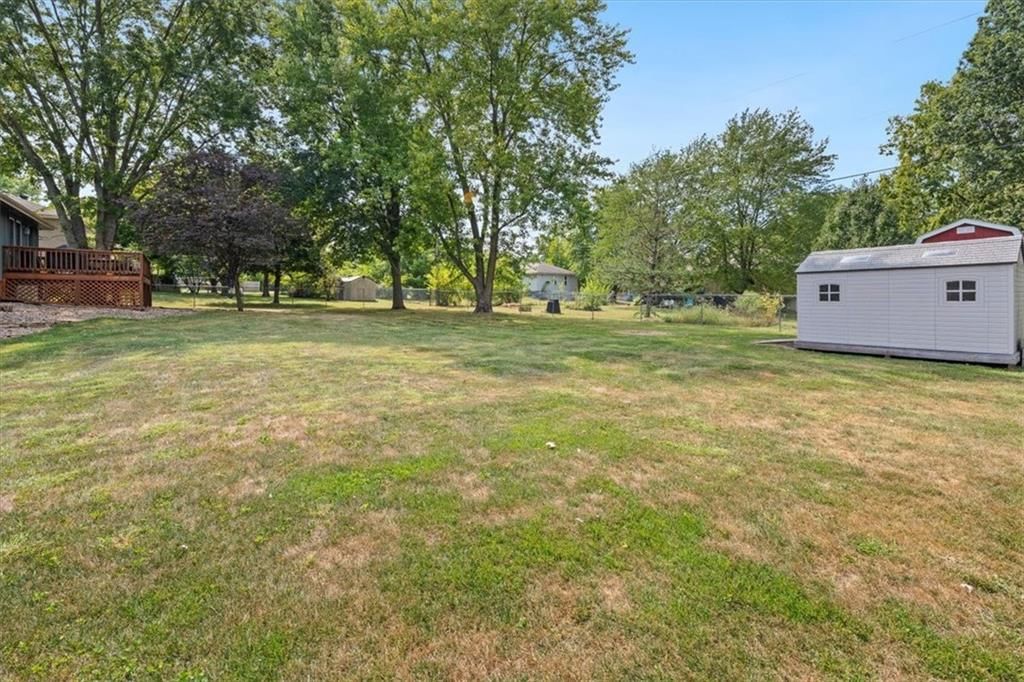 Photo 24 of 27 - 15900 Hight Avenue