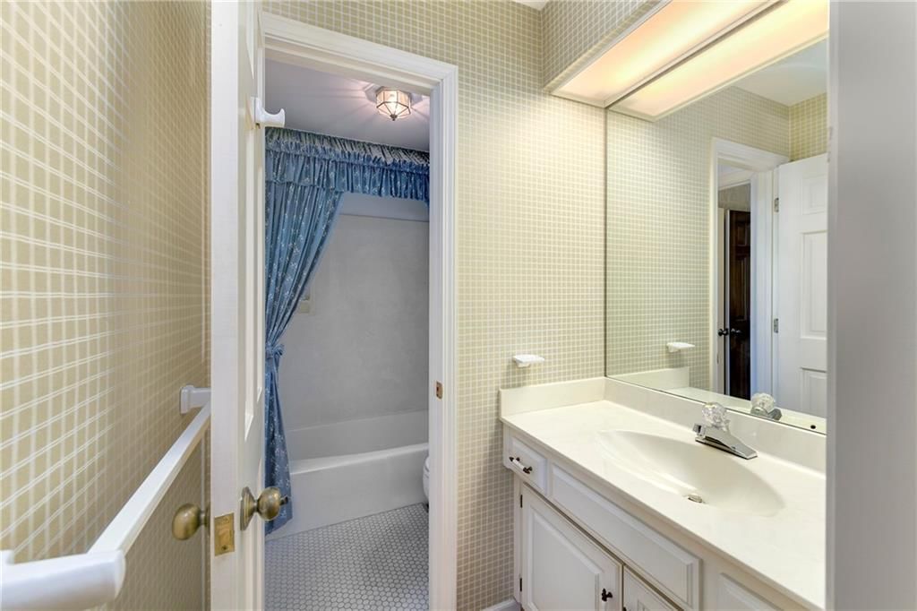 5482 W 85th Terrace — photo 36