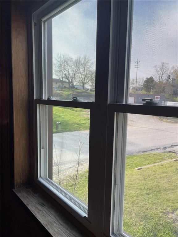 308 S Lyon Street — photo 14