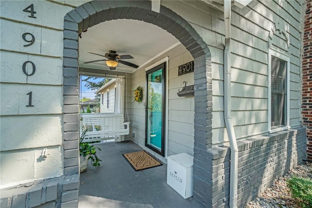 4901 Bell Street — photo 8