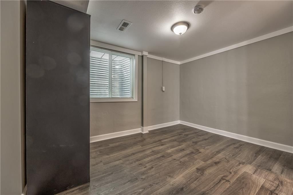 512 fairlane Road — photo 11