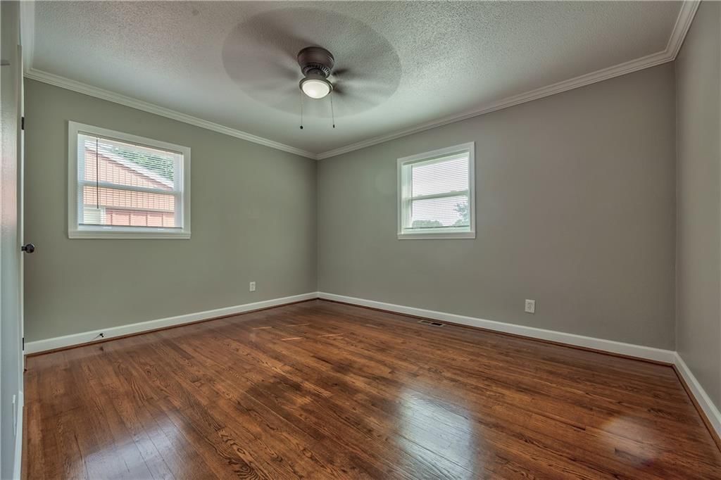 512 fairlane Road — photo 12