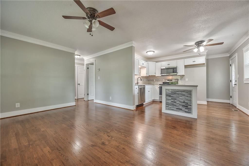 512 fairlane Road — photo 21