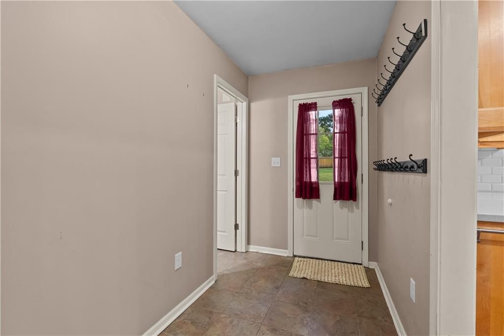 10308 E 81st Street — photo 17