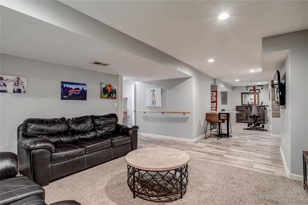 9435 N Flora Avenue — photo 32