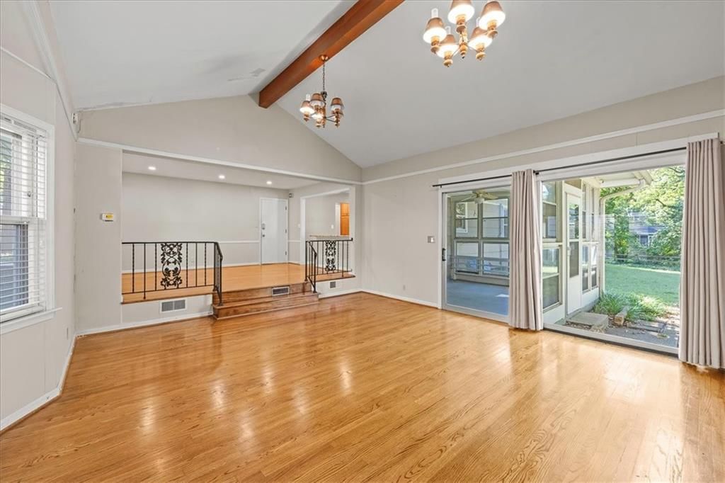 Photo 13 of 32 - 9716 Jarboe Street