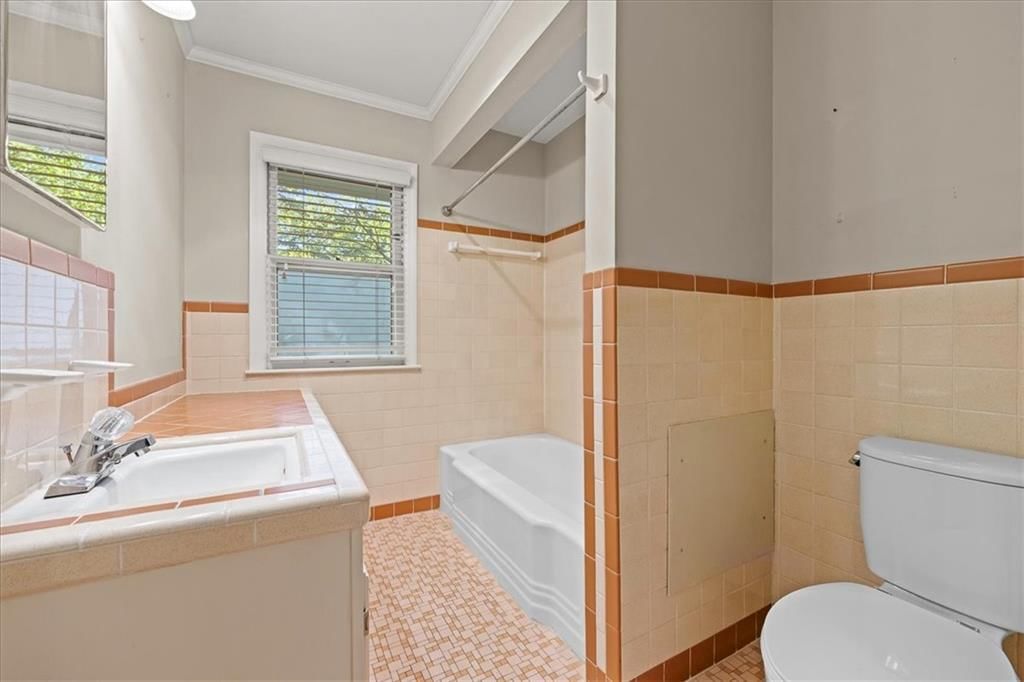 Photo 21 of 32 - 9716 Jarboe Street
