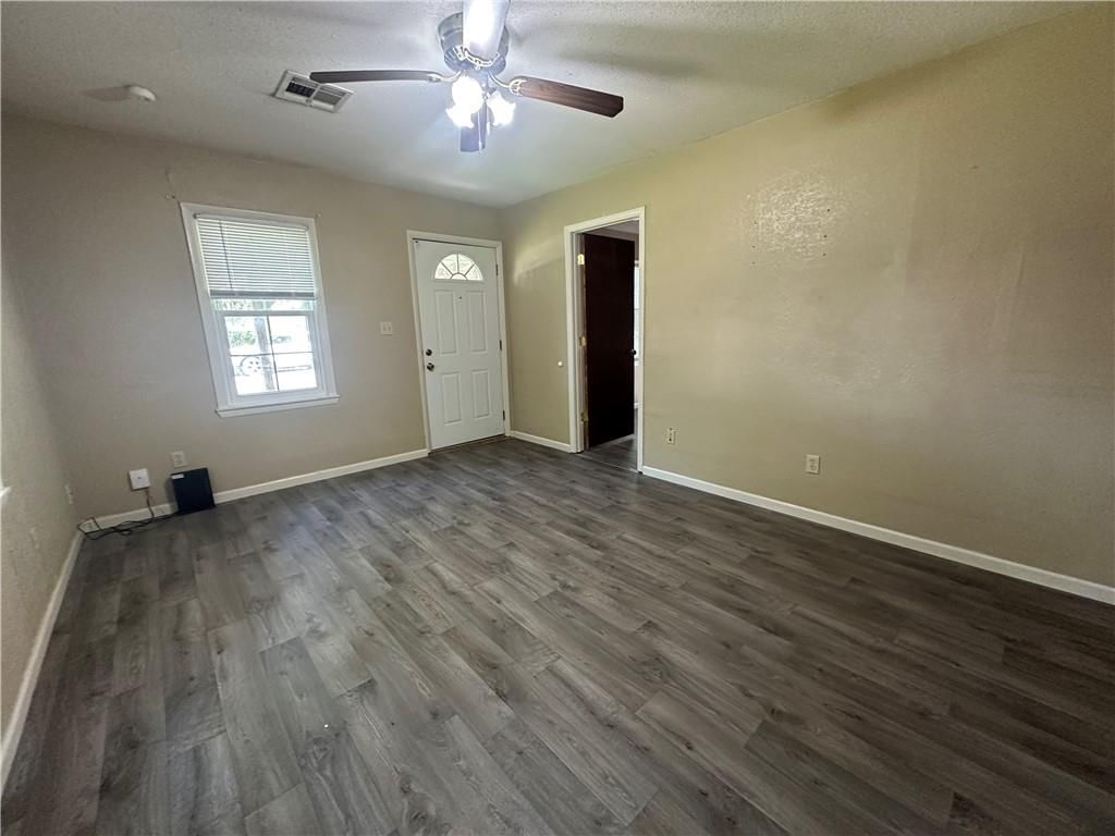 1203 Locust Street — photo 4