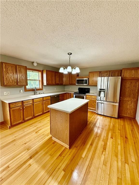 921 W 1ST Street — photo 7