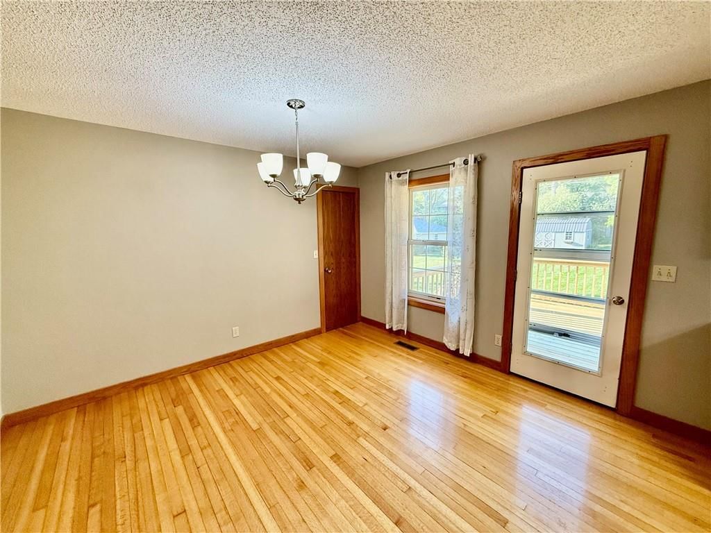 921 W 1ST Street — photo 10