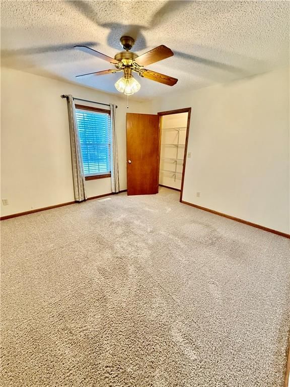 921 W 1ST Street — photo 11