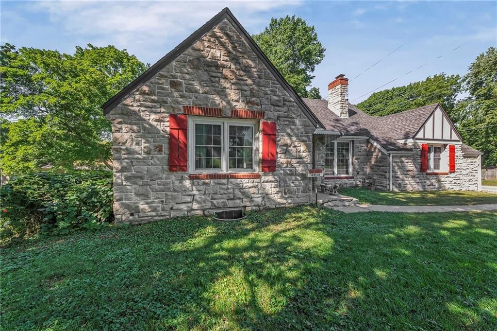 3500 Blue Ridge Boulevard — photo 4